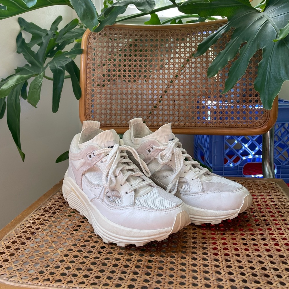 Brandblack Aura 130 Sneaker